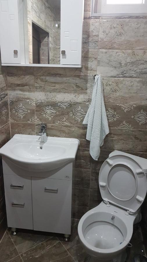 Къща За Гости "Люнгови" Zmeitsa Dış mekan fotoğraf